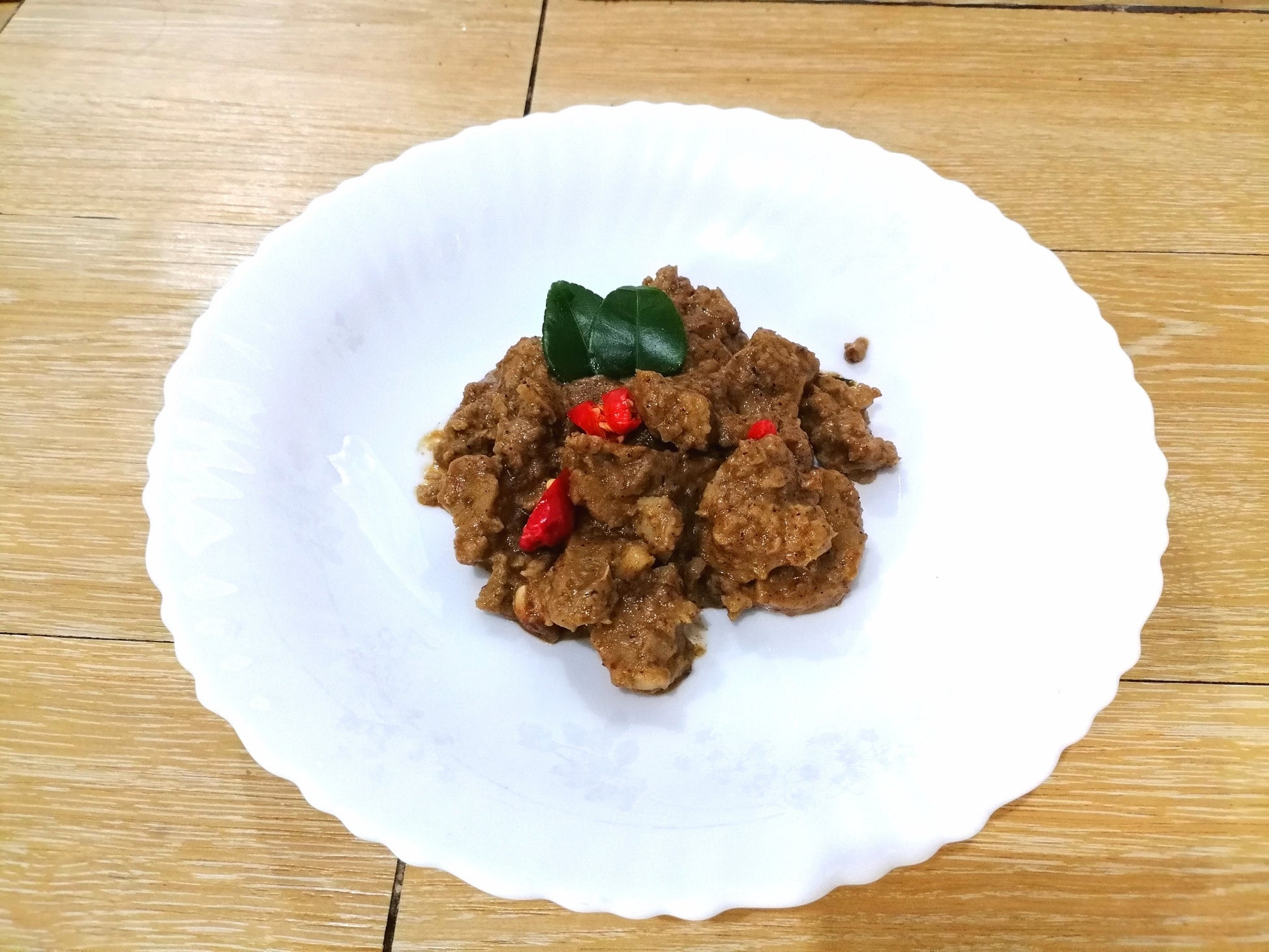 Authentic Indonesian Vegan Rendang made from scratch with homemade wheat gluten, coconut milk, and traditional spices. 100% plant-based, 250g.